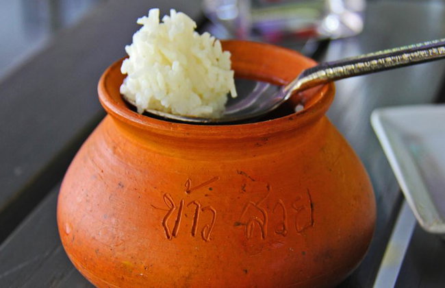 ResiRest - Únete a la mesa de una familia local en Phuket - Foto 6